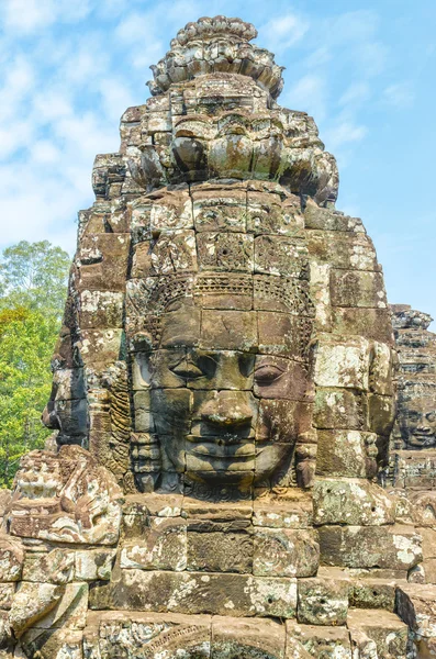 Gesichter der Bajonettprobe. ankor wat. Kambodscha. — Stockfoto