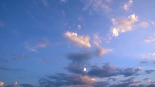 Синій фон неба з — стокове відео