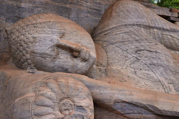 Статуя лежащего Будды, Галь Вихара, Полоннарува, Шри-Ланка Стоковое Фото