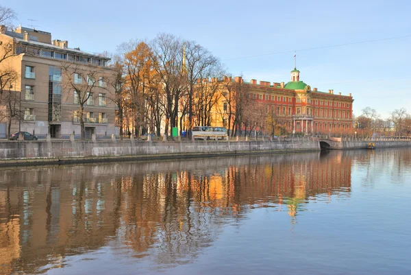 S: t petersburg. Fontankafloden — Stockfoto