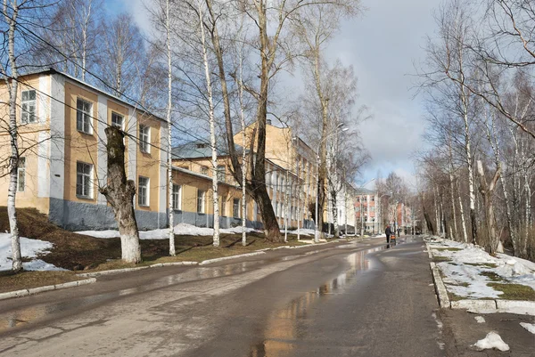 Rua acolhedora em Syktyvkar — Fotografia de Stock