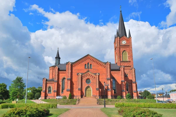Loviisa, Finlandia. Iglesia junto a la carretera Imagen De Stock