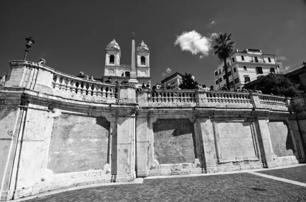 Piazza di Spagna and Trinita' dei Monti in Rome — Stock Photo, Image