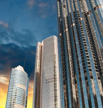 şehir merkezindeki modern gökdelenler