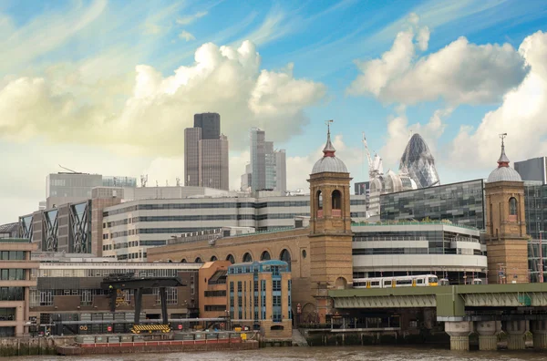 City of London one of the leading centers of global finance and — Stock Photo, Image