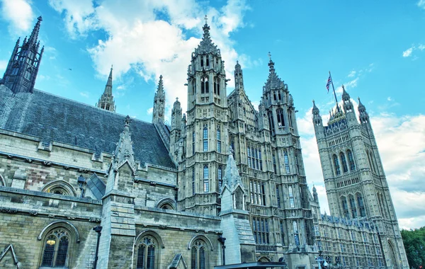 Kostel opatství westminster v Londýně, Velká Británie - boční pohled — Stock fotografie