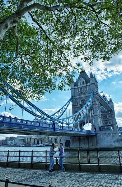 Tower Bridge Structure detail, London. The bridge is 244 m in le — Stock Photo, Image