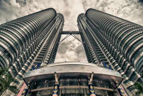 Petronas towers, kuala lumpur, Maleisië — Stockfoto