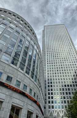 Canary wharf Londra'nın finans bölgesine binalar
