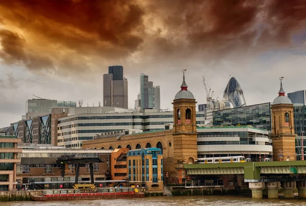 Architectuur van Londen - uk — Stockfoto