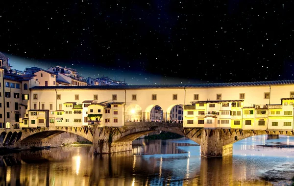 Tramonto a Firenze, Ponte Vecchio, Italia — Foto Stock