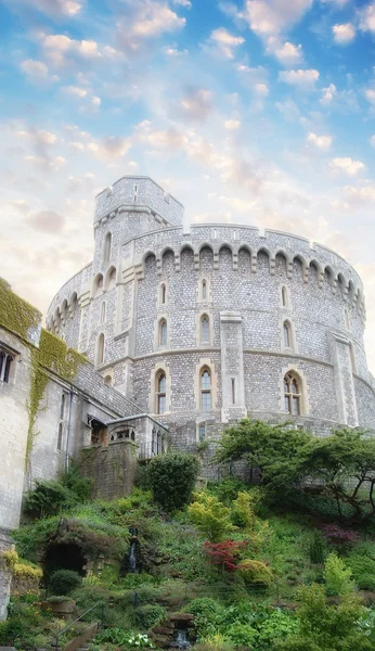 Виндзорский замок, любимая резиденция королевы Елизаветы II — стоковое фото