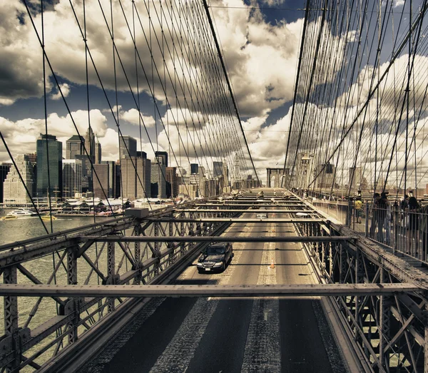 Brooklyn bridge Visa, new york city — Stockfoto