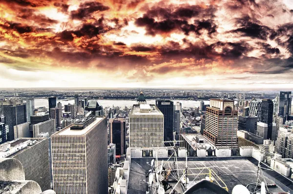 New York - Manhattan skyline au coucher du soleil d'hiver — Photo