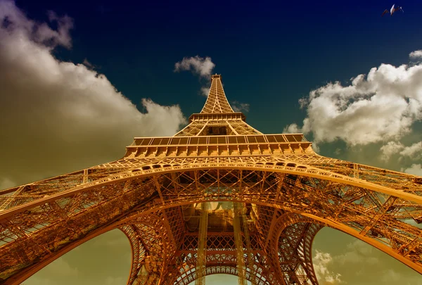 Hermosa vista de la Torre Eiffel en París —  Fotos de Stock