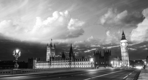 Sunset sky over Big Ben and House of Parliament from Westminster Bridge - London