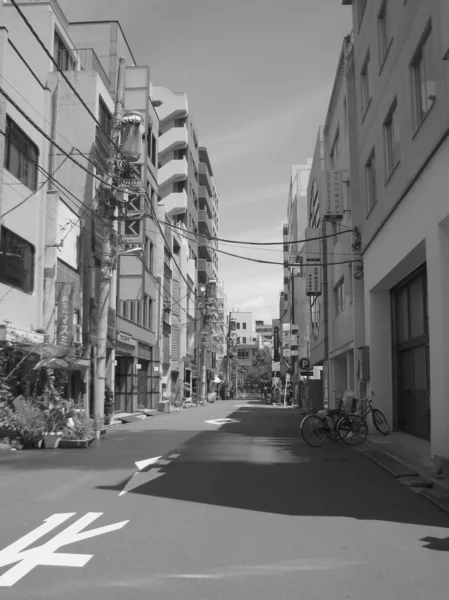 Architektonický detail Tokia, černobílý pohled — Stock fotografie