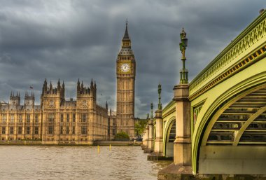 Londra. westminster Bridge ile büyük ben ve fahişeler harika görüntüsü