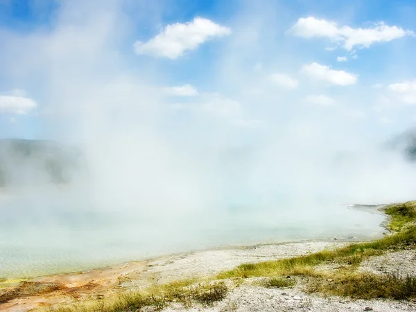 Yellowstone gejzír — Stock fotografie