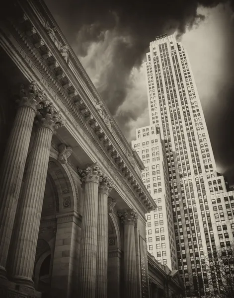 Biblioteca pública de Nova York, vista em preto e branco — Fotografia de Stock