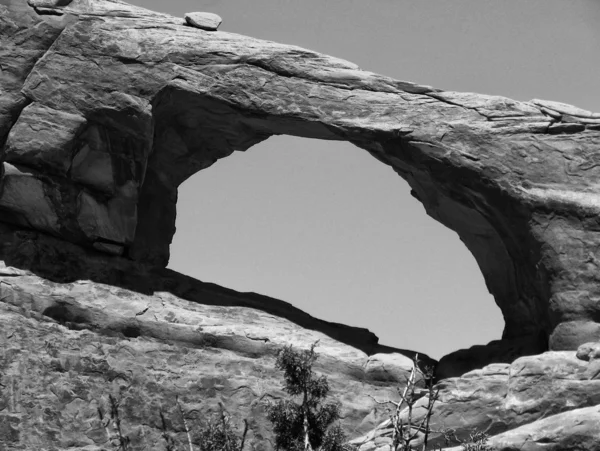 Pôr do sol em arcos em Arches National Park, Utah . — Fotografia de Stock