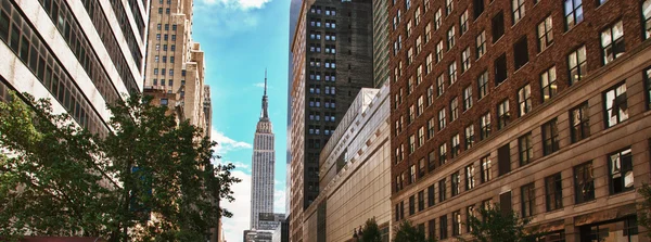 曼哈顿的摩天大楼 — 图库照片