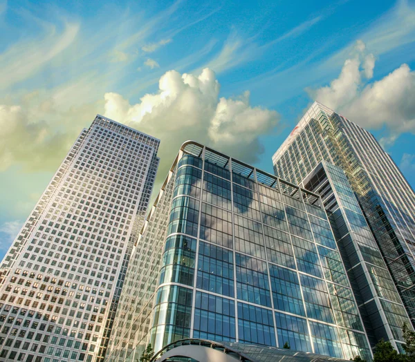 Wonderful view of Modern Skyscrapers from street level — Stock Photo, Image