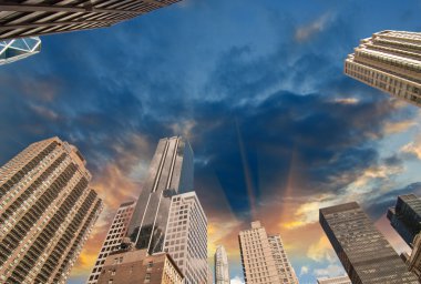 New york şehri. manhattan skycrapers yukarı doğru harika manzarasını