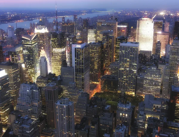 Nacht uitzicht van new york city — Stockfoto