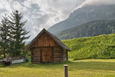 dağlarda yaz. Dolomites, İtalya.