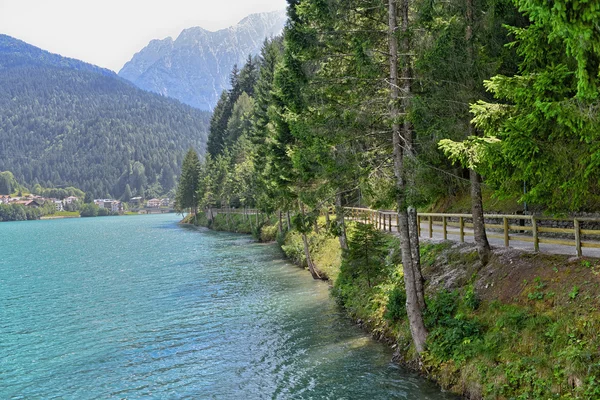 Hory v létě. Dolomity, Itálie. — Stock fotografie
