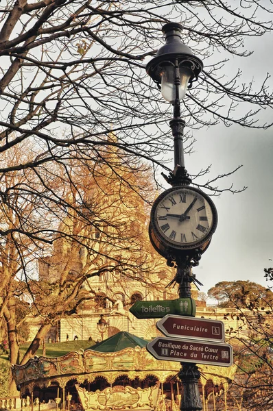 Párizs. Szent Szív-székesegyház télen — Stock Fotó