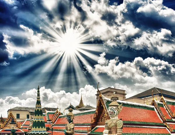 Famoso templo de Bangkok - "Wat Pho", Tailandia —  Fotos de Stock