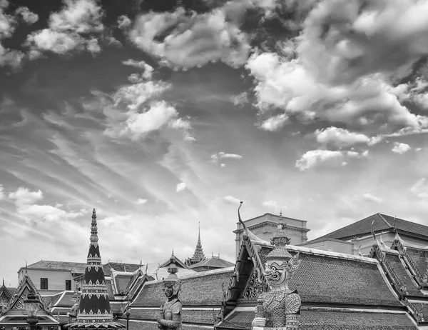 Famoso templo de Bangkok - "Wat Pho", Tailandia —  Fotos de Stock