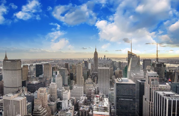 Wunderbare Luftaufnahme von manhattan Wolkenkratzern — Stockfoto