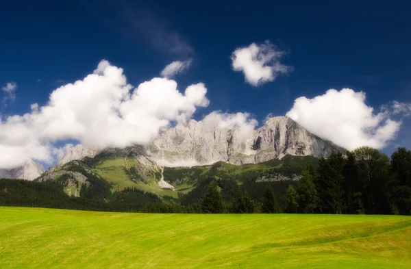 Barvy a druh rakouských Alp — Stock fotografie