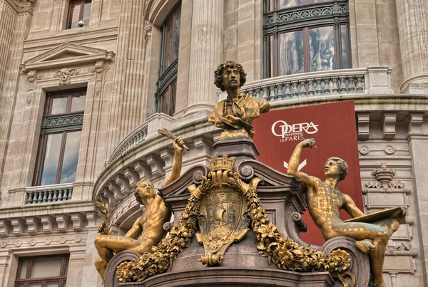 Wonderful architectural detail of Opera Building in Paris — Stock Photo, Image