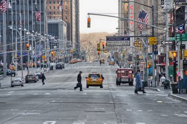 New york city - 2 Mart: dev gökdelenler hakim şehrin sokaklarında,