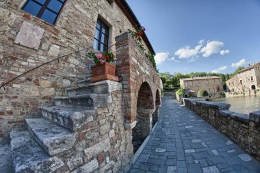 bagno vignoni, tusc ortaçağ köyü eski termal hamam