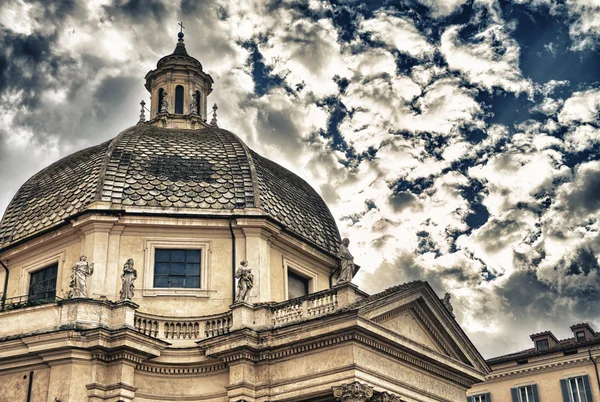 Landmärken i piazza del popolo i Rom — Stockfoto