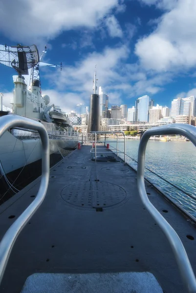 Oorlog onderzeeër verankerd in sydney — Stockfoto