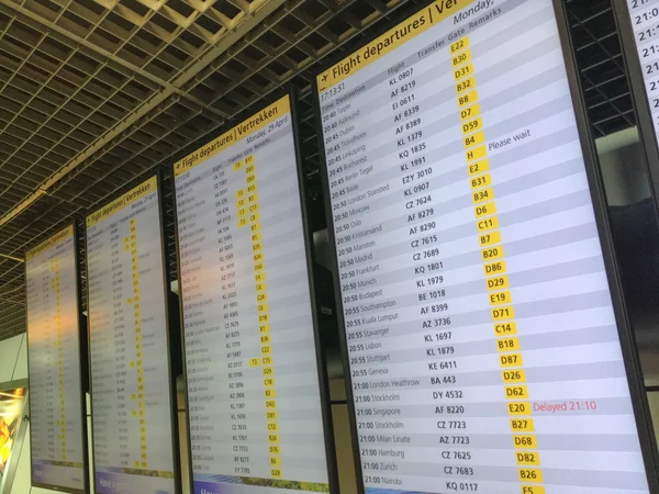 Airport timetablenfor Departures flights — Stock Photo, Image