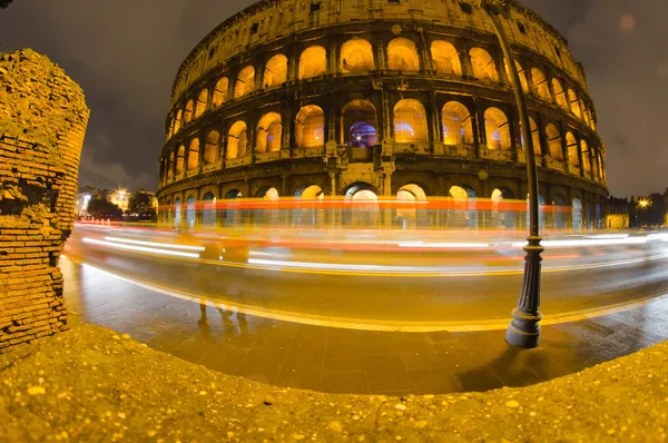 Luces del Coliseo en la Noche —  Fotos de Stock