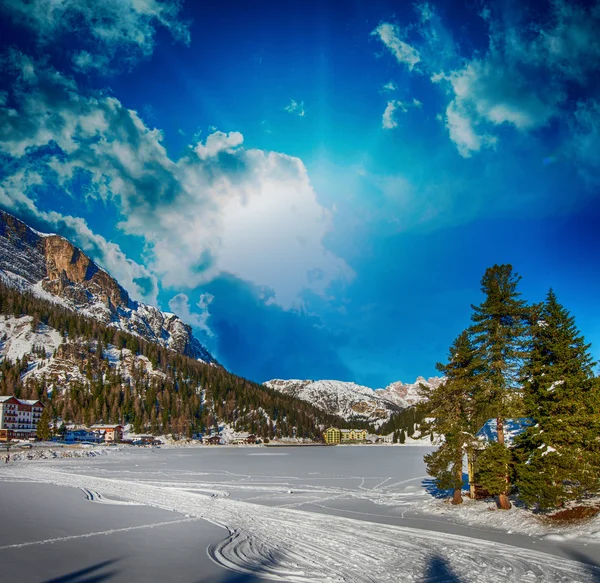 Beautiful colors of Dolomites Landscape in Winter — Stock Photo, Image