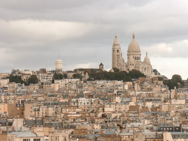 Parijs. prachtige luchtfoto van de kathedraal van de Heilige Hart. La basilicum — Stockfoto