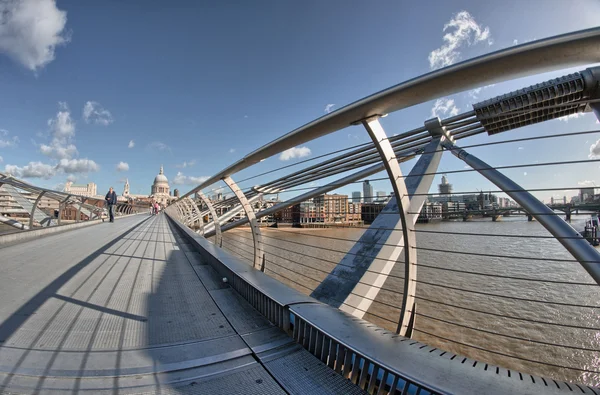 Bella vista di Londra con punti di riferimento della città — Foto Stock