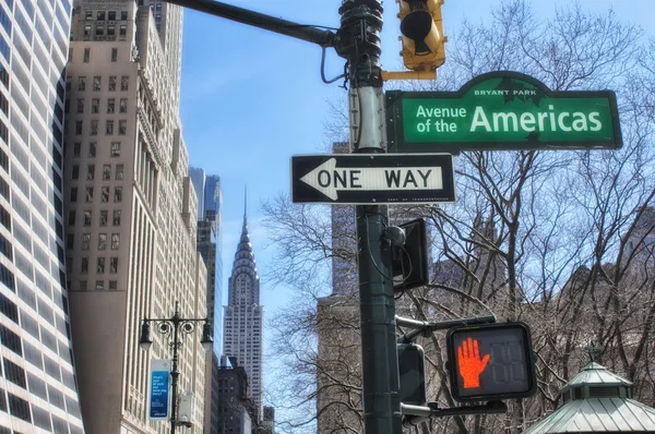 Sinais em Manhattan, Nova Iorque — Fotografia de Stock