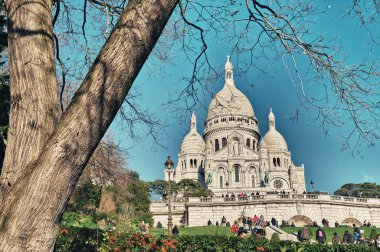 Paris. Kutsal yürek Katedrali harika manzarasını. Le sacre coeur