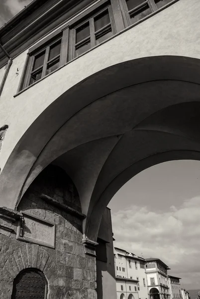 Ponte Vecchio Detalle arquitectónico - Puente Viejo de Florencia —  Fotos de Stock