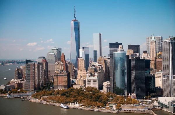 New York. Splendida vista in elicottero di Lower Manhattan Skyline su — Foto Stock